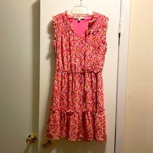 Sleeveless medium pink floral dress